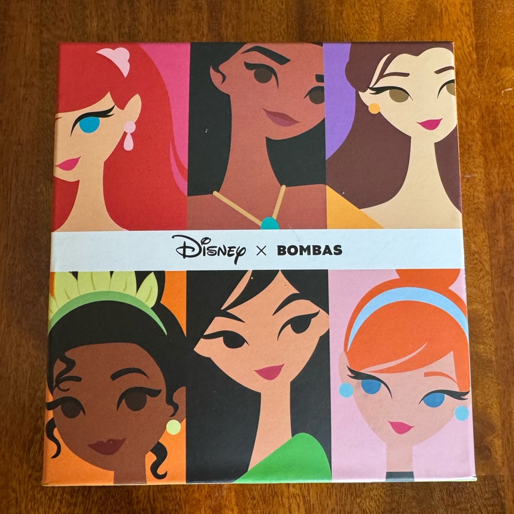 Bombas Disney Women's Hosiery & Socks